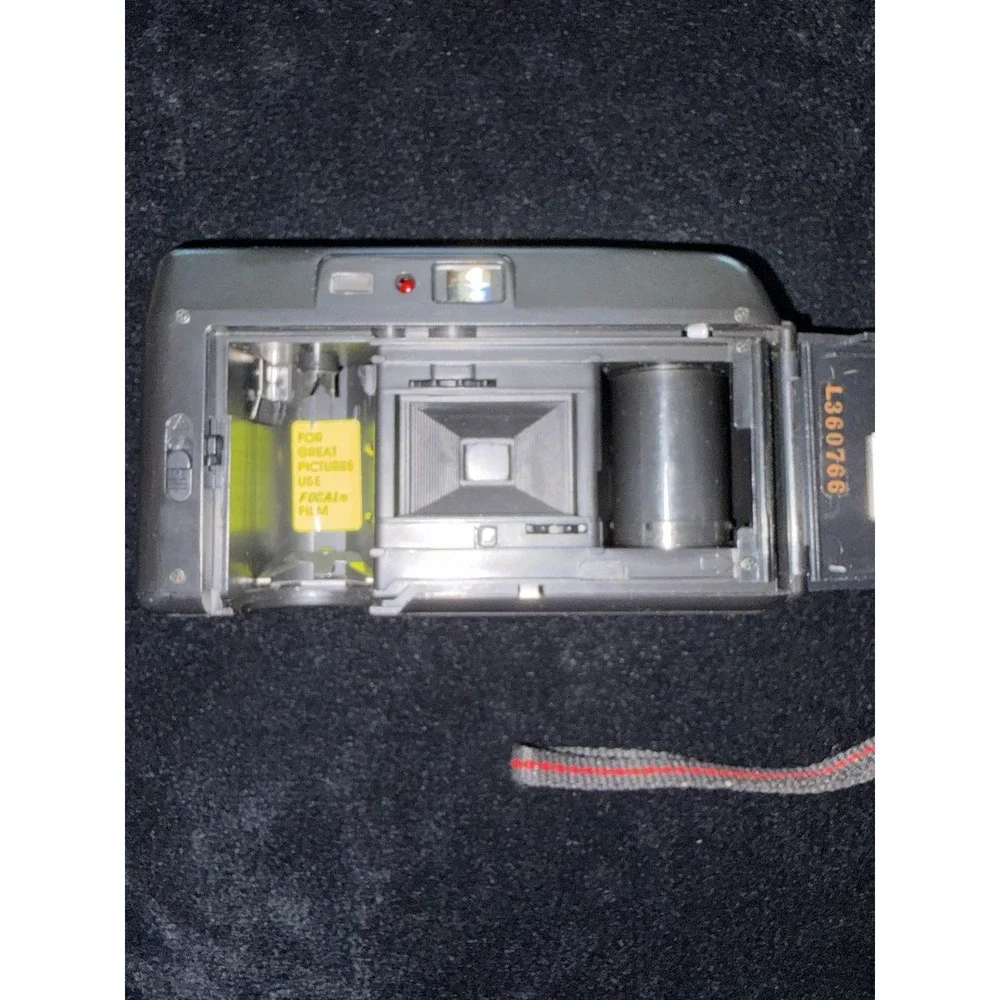 Vintage Focal PC620 35mm Focus‎ Free Film Camera With DX Flash